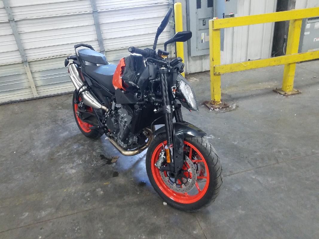 VBKTU6405LM7761342020 Ktm Duke 790