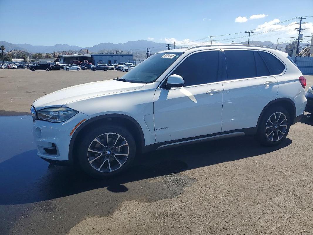 5UXKR2C51J0X076602018 BMW X5