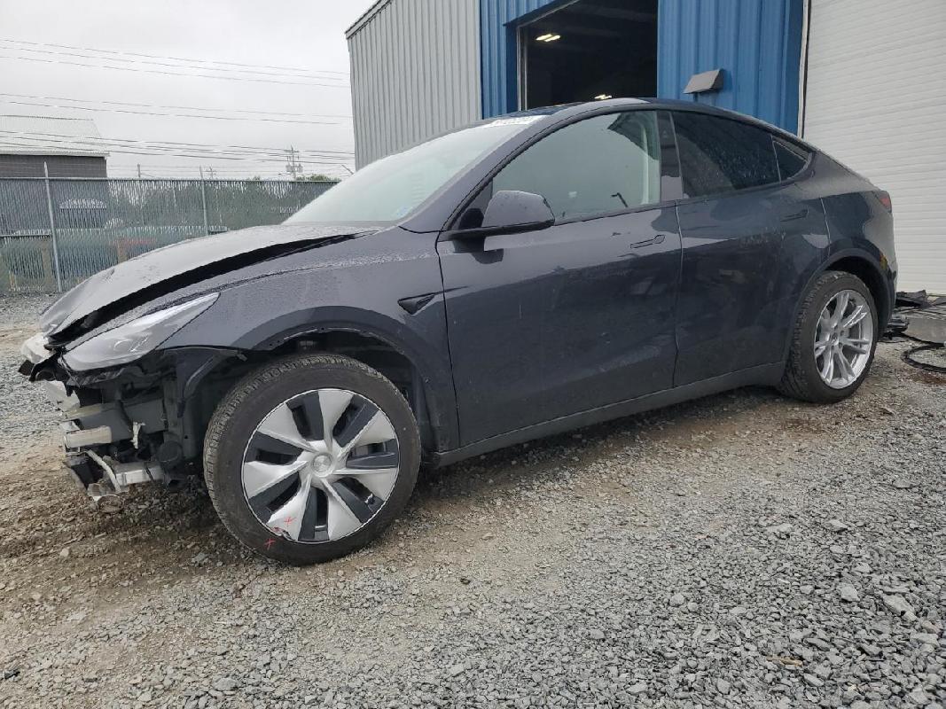 7SAYGDED2RF0162042024 Tesla Model Y