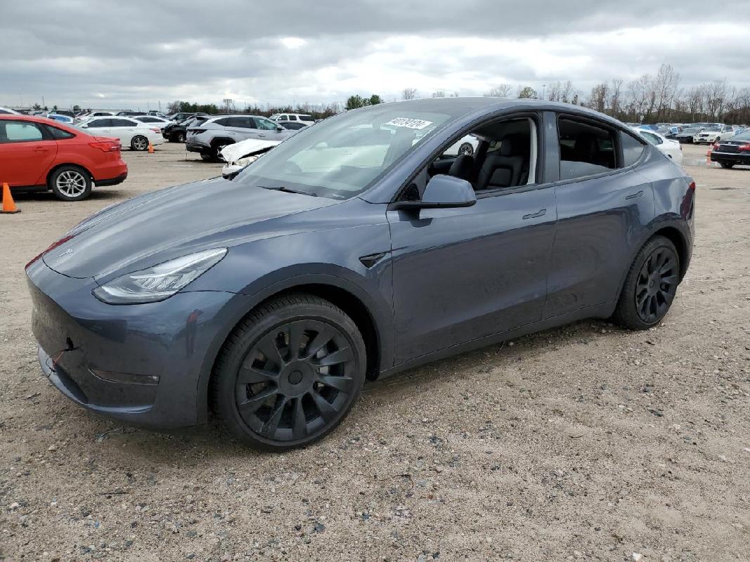 7SAYGAEEXPF6160192023 Tesla Model Y
