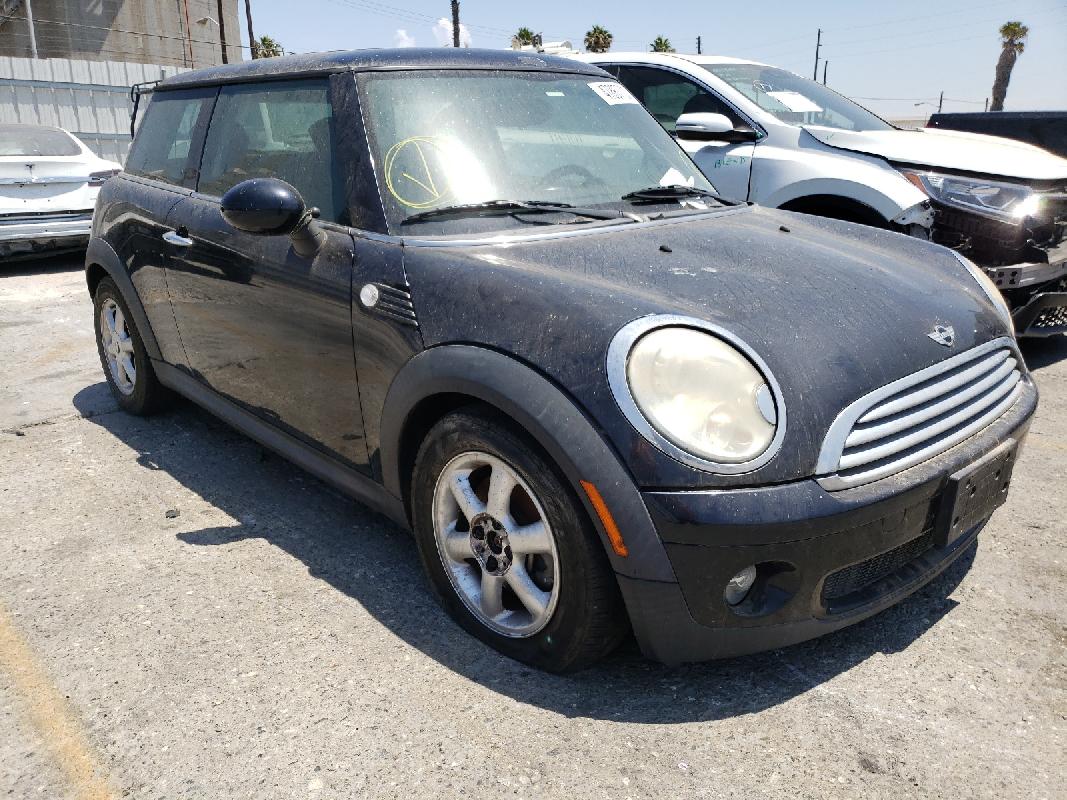 2009 MINI Cooper VIN WMWMF33549TT69221 фото с аукциона