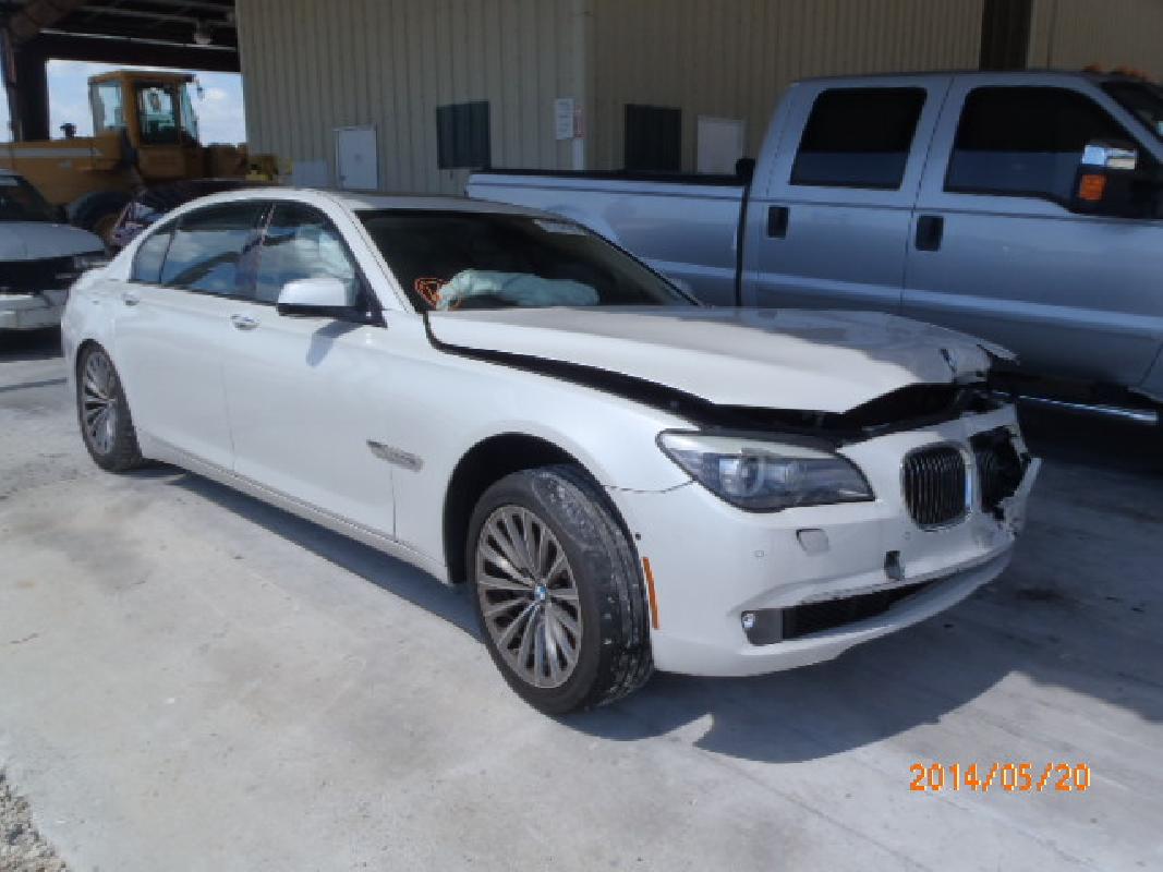 WBAKB4C56CC5759162012 BMW 740Li 7-SERIES
