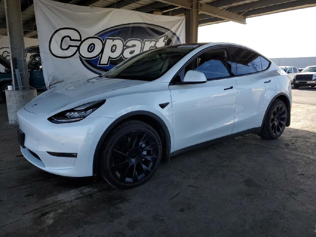 5YJYGDEEXMF1379202021 Tesla Model Y
