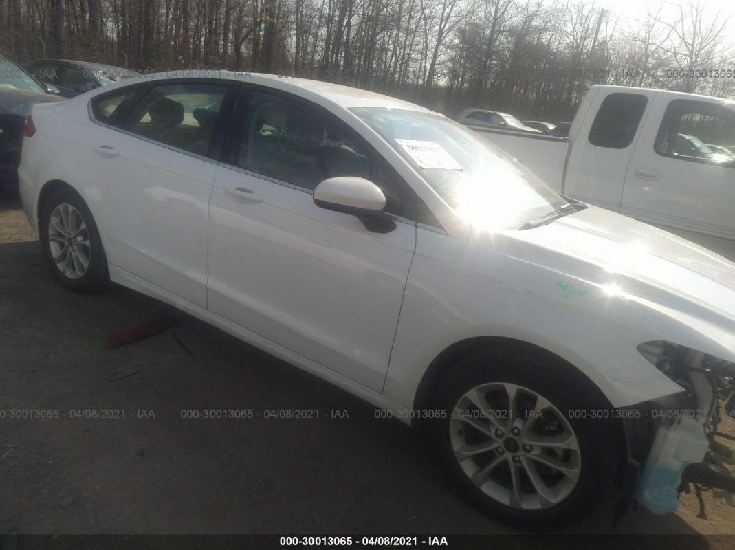 3FA6P0HD1LR1851962020 Ford Fusion SE