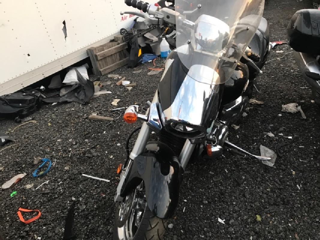 JS1VY53AX621051522006 Suzuki VZR1800 BOULEVARD M109R