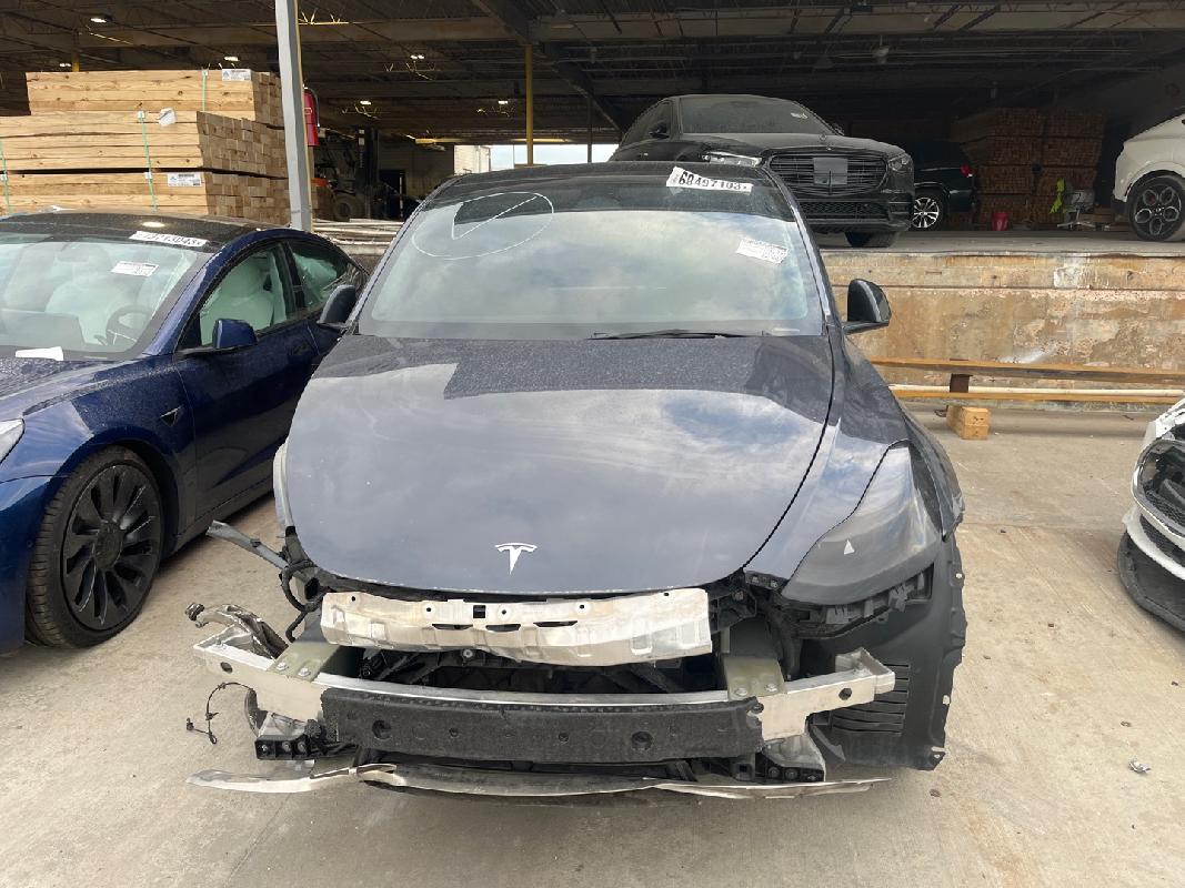 7SAYGDEF4PF5823942023 Tesla Model Y