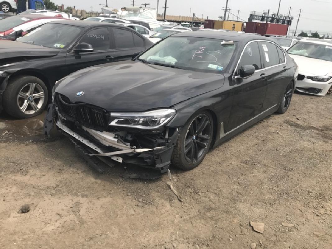 2016 BMW 750i 7-SERIES VIN WBA7F2C56GG417041 фото с аукциона