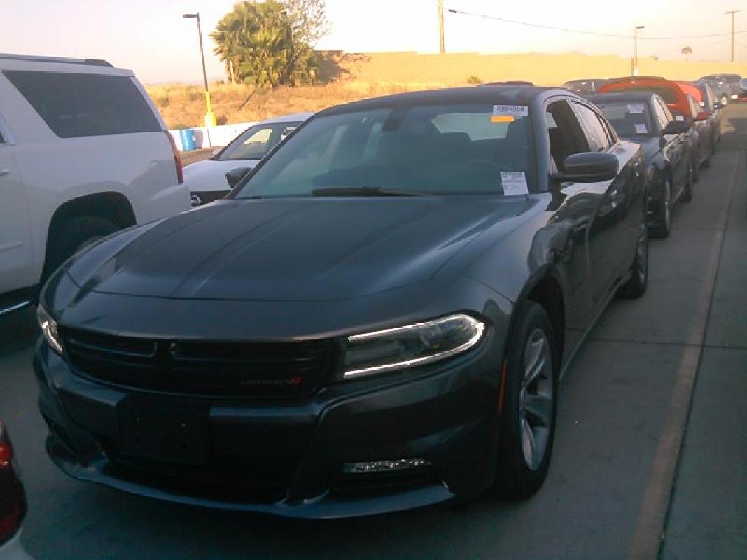 2017 Dodge CHARGER 4X2 V6 SXT VIN 2C3CDXHG2HH589477 auction photo