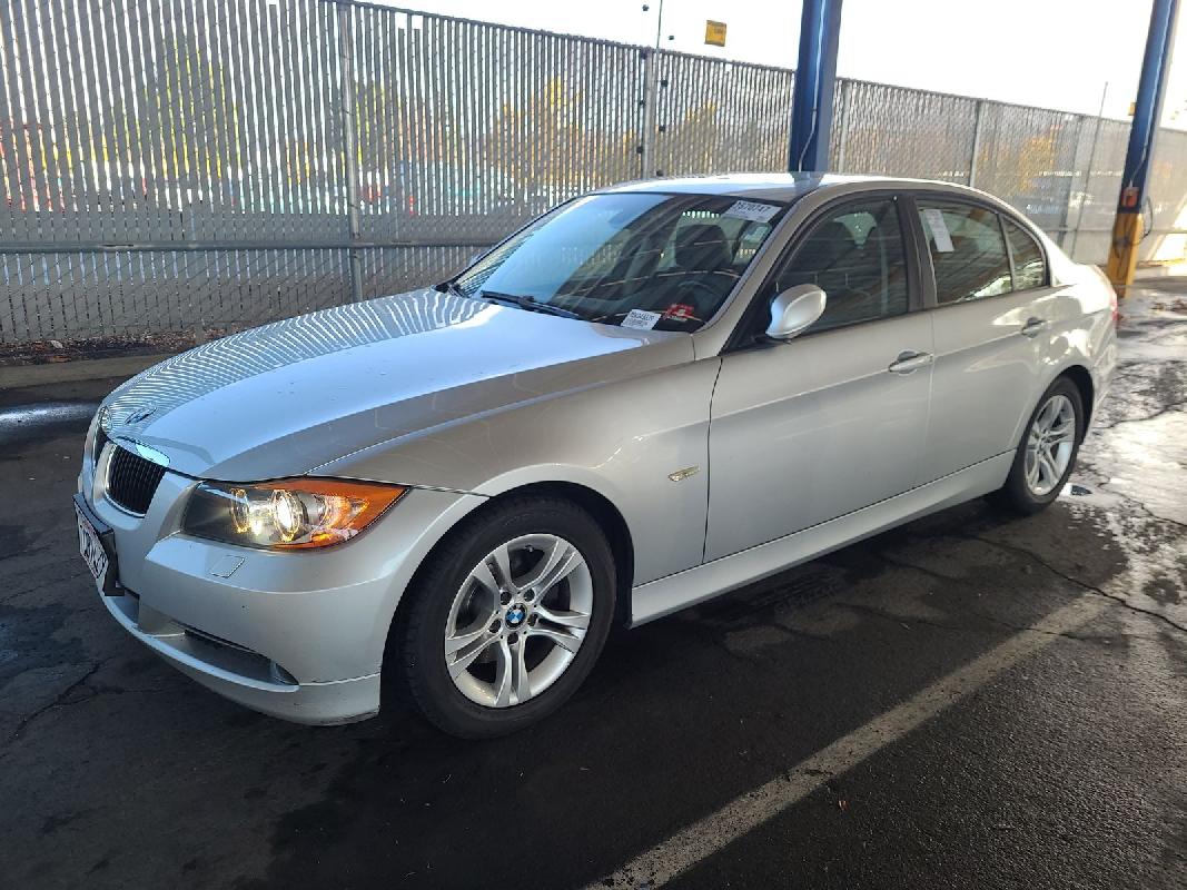 2008 BMW 328xi 3-SERIES VIN WBAVC93528K043339 фото с аукциона