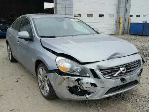 2011 VOLVO S60 T6 VIN YV1902FH1B2014197 auction photo