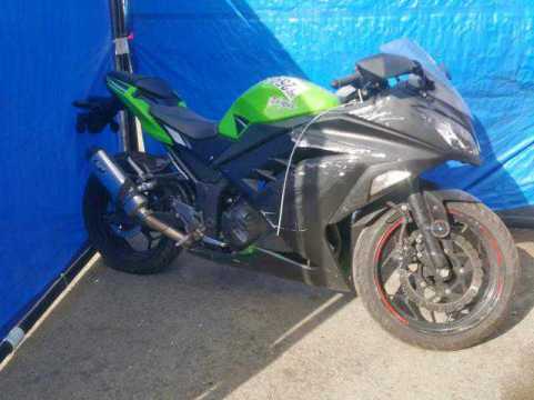2014 Kawasaki Ninja 300 EX300AF VIN JKAEX8A19EA004065 фото с аукциона