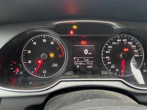 2015 AUDI A4 VIN WAUBFAFL4FN032408 auction photo