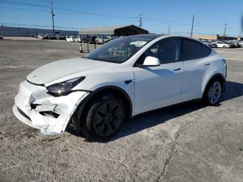 2024 Tesla Model Y VIN 7SAYGDEE4RA267408 фото с аукциона