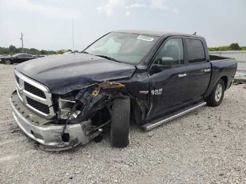 2018 Ram 1500 SLT VIN 1C6RR7LT2JS300390 фото с аукциона