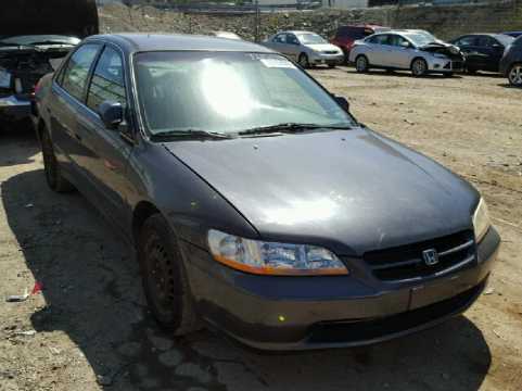 1999 HONDA Accord VIN 1HGCG5647XA155618 auction photo