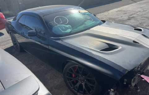 2015 DODGE Challenger VIN 2C3CDZC9XFH885672 фото с аукциона