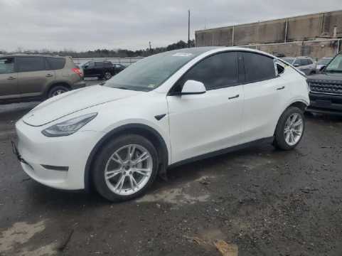 Tesla Model Y 2021 VIN 5YJYGDEE5MF100032 | Проверка истории