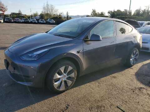 2023 TESLA Model Y VIN 7SAYGDED7PF972078 auction photo