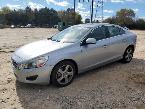 2013 Volvo S60 T5 VIN YV1612FSXD2180362 фото с аукциона