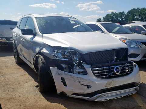 2017 VOLVO XC60 T6 VIN YV449MRR2H2102963 фото с аукциона