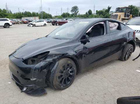 TESLA Model Y 2024 VIN 7SAYGDEE7RA219076 | Проверка истории