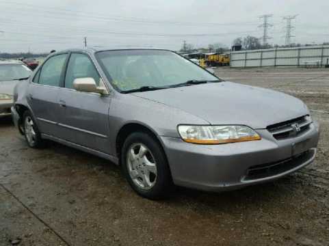 2000 Honda Accord VIN 1HGCG5664YA007333 фото с аукциона