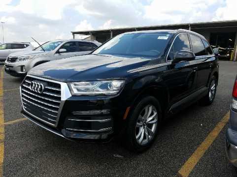 2017 AUDI Q7 VIN WA1LAAF7XHD047023 фото с аукциона