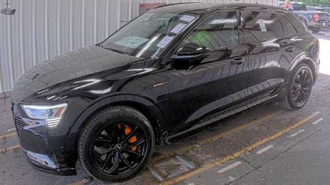 AUDI e-tron QUATTRO PREMIUM PLUS 2021 VIN WA1LAAGE2MB018151 | Проверка истории