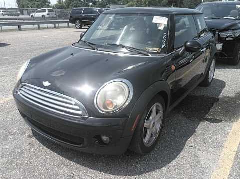 2008 Mini Cooper VIN WMWMF33508TT65035 фото с аукциона