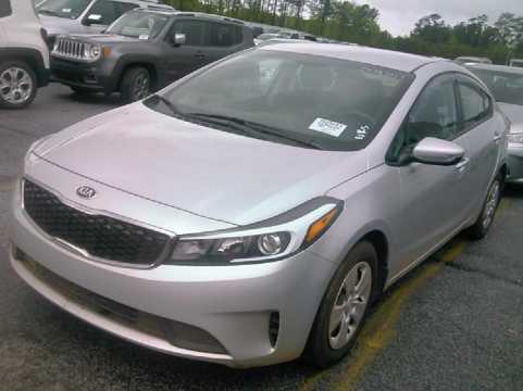 2017 Kia Forte LX BASE VIN 3KPFK4A79HE048347 фото с аукциона