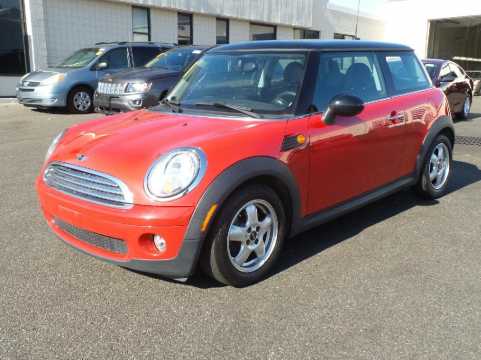 2008 MINI Cooper VIN WMWMF33568TT66089 фото с аукциона