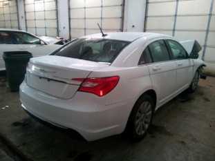 2014 Chrysler 200 TOURIN VIN 1C3CCBBB8EN179045 auction photo 3