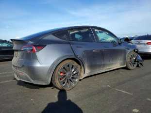 2022 Tesla Model Y VIN 7SAYGDEF8NF511504 фото с аукциона 2