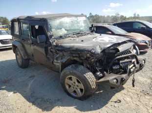 2012 Jeep Wrangler VIN 1C4BJWDG2CL135158 фото с аукциона 3