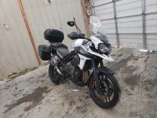 vin SMTF42XB3LJ997545