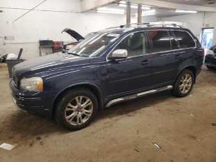 vin YV4952CZ8E1700748