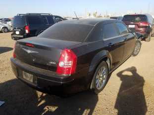 2008 CHRYSLER 300 LX VIN 2C3KA43R68H211657 фото с аукциона 3