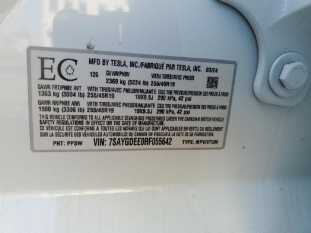 2024 Tesla Model Y VIN 7SAYGDEE0RF055642 фото с аукциона 5