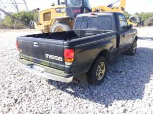 1998 MAZDA B-Series VIN 4F4YR12C3WTM01403 фото с аукциона 3