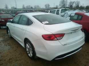 2015 Chrysler 200 LIMITE VIN 1C3CCCAB4FN696285 фото с аукциона 2