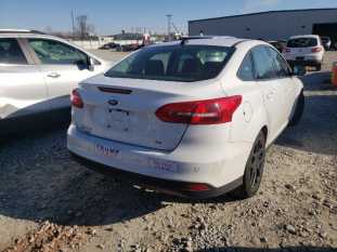 2016 Ford FOCUS FWD 4C SE VIN 1FADP3F28GL330197 фото с аукциона 3
