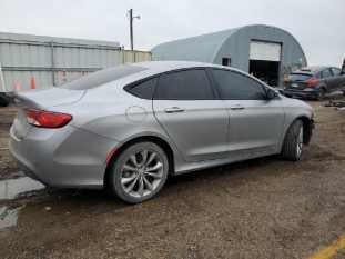 2015 Chrysler 200 S VIN 1C3CCCBB0FN696492 фото с аукциона 2