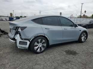 2023 TESLA Model Y VIN 7SAYGDEE2PA192222 auction photo 2