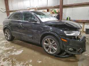 2018 Audi Q3 VIN WA1HCCFS0JR010863 auction photo 3