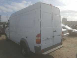 2005 Dodge Sprinter 3500C VIN WD0PD444655790123 фото с аукциона 2