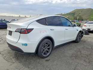 2025 Tesla Model Y VIN 7SAYGDEE0SF267799 фото с аукциона 2