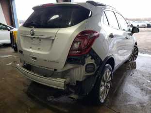 KL4CJASB2JB696794 фото 3