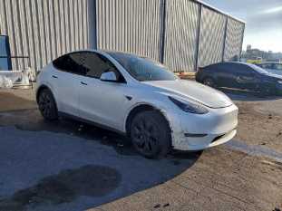 2024 TESLA Model Y VIN 7SAYGDED9RF212298 фото с аукциона 3
