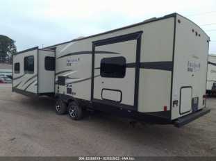 2016 FOREST RIVER Freedom Express VIN 5ZT2FEXB1GA023012 фото с аукциона 2