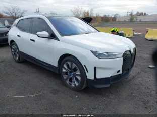 vin WB523CF09RCR04283